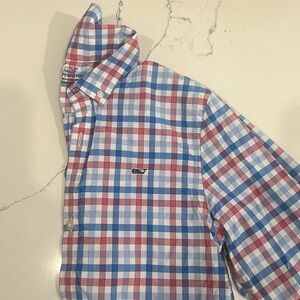 Boys’ size small (8-10) pastel plaid long sleeve Button down- Vineyard Vines
